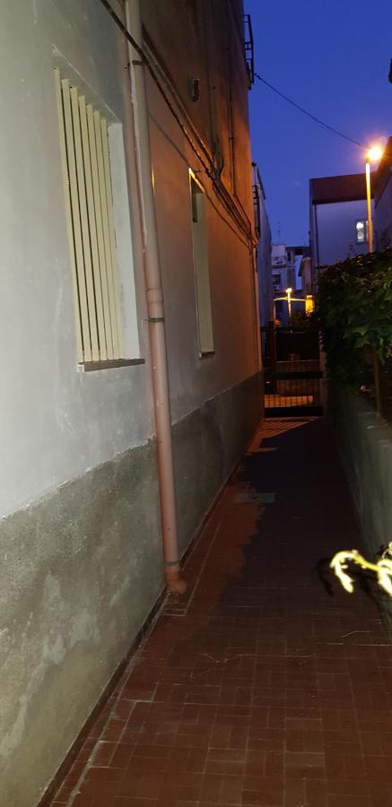 Casa Capri Lejlighed Giardini Naxos Eksteriør billede
