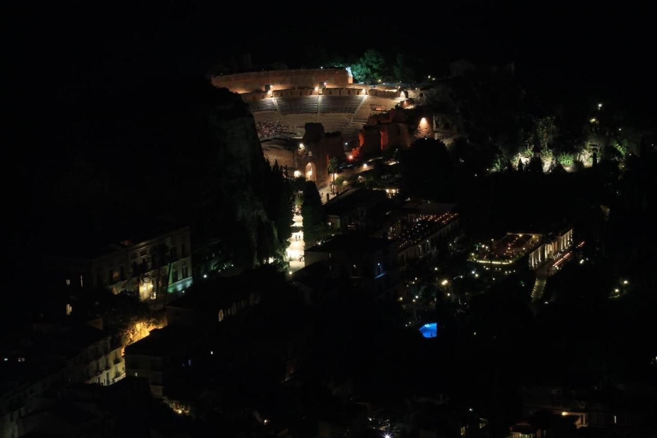 Casa Capri Lejlighed Giardini Naxos Eksteriør billede