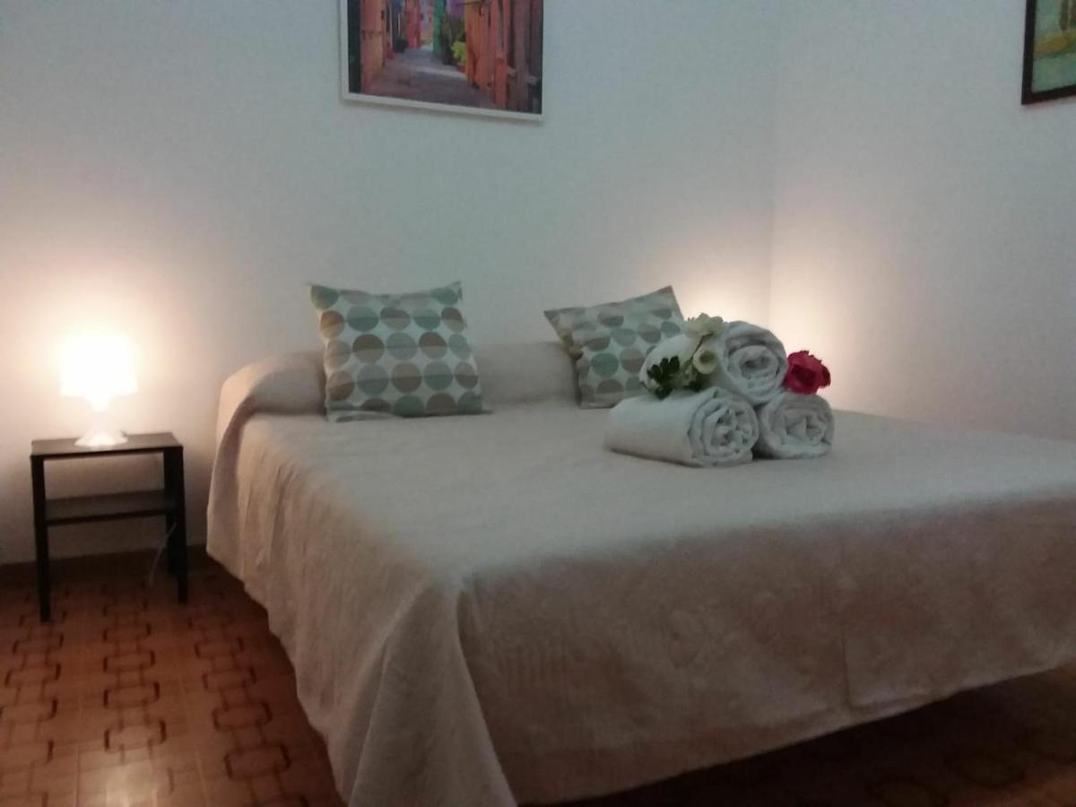 Casa Capri Lejlighed Giardini Naxos Eksteriør billede